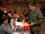 Javier Fernández desea "suerte" a los dos candidatos y "mucho acierto" al nuevo secretario general de la FSA