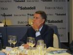 El consejero delegado del Sabadell aboga por una "solución política" y pide "respeto a la legalidad"