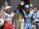 Jarno Trulli y Fernando Alonso en la temporada 2005.