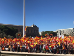Miles de personas llenan la Plaza de Colón por la unidad de España