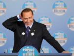 El Senado italiano da el primer paso para que Berlusconi abandone su escaño