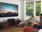Hisense lanza una alucinante televisión/proyector 4K láser de 100 pulgadas