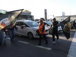 El taxi en pie de guerra: la A6 colapsada en la entrada a Madrid y 24 horas de paro
