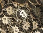 Piratas informáticos roban alrededor de 65 millones de dólares en Bitcoins