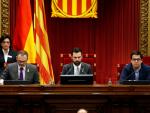 El candidato de Junts per Catalunya (JxCat) , Jordi Turull, al comienzo de su discurso ante el pleno del Parlament (EFE/Alberto Estévez)