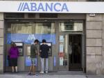 Abanca ofrecerá tarjetas de crédito de forma inmediata en sus oficinas