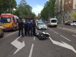 El Samur confirmó el fallecimiento de los dos ocupantes de la motocicleta (Foto: Emergencias Madrid)