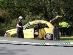 Tres hombres de entre 29 y 37 años que viajaban en el mismo vehículo han fallecido esta mañana en un accidente de tráfico ocurrido en Valdoviño (A Coruña)  EFE/Kiko Delgado