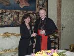 Carmen Calvo, con el secretario de Estado de la Santa Sede, el cardenal Pietro Parolin