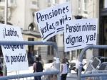 Pancartas en una manifestaciones por las pensiones