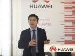 El consejero delegado de Huawei España presenta el demo truck 5G de la compañía