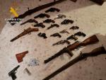 Algunas de las armas incautadas en La Carlota (Foto: Guardia Civil)