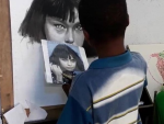 El niño nigeriano de 11 años que emociona al mundo con sus obras de arte