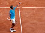 El tenista español Rafael Nadal celebra su victoria ante el argentino Guido Pella (EFE)