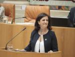 La candidata socialista a la presidencia de La Rioja, Concha Andreu, en el Parlamento de La Rioja, durante la primera sesión del pleno de investidura para la elección de la presidenta del Gobierno regional.