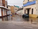 Calle de Pedrajas de San Esteban inundada tras la tormenta de este lunes