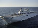 Defensa estudió que su buque estrella atracara en Cataluña horas antes del 10-N