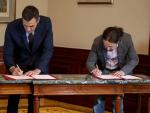 Firma del acuerdo entre Sánchez e Iglesias