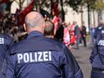 Fotografía de agentes de policía de Alemania.