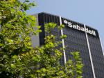 Banco Sabadell reduce en 15 toneladas el uso de papel en dos años