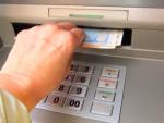 Ontinyent cobrará en los bancos una tasa por los cajeros automáticos en la vía pública