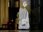 El papa Francisco bendice al mundo en soledad por la pandemia del coronavirus