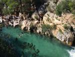 Fotografía de una piscina natural en las Fuentes de Algar (Alicante).