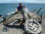 Este fue uno de los restos rescatados del fondo de la bahía de Montevideo, donde descansa el armazón del imponente acorazado Admiral Graf Spee, hundido en 1939