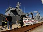 Varios trabajadores de Navantia en Ferrol aprovecharon la botadora del último buque para Australia para protestar