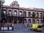 Vista de la entrada de urgencias del Hospital Civil de Málaga