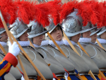 La Guardia Suiza se ocupa de la seguridad del Papa desde hace más de 500 años