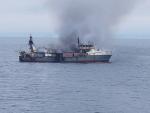 Salvamento coordina el rescate de un pesquero español incendiado en Angola