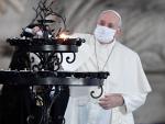 El papa Francisco defiende el derecho de los homosexuales a unirse legalmente