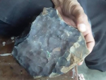 Fotografía del meteorito que convirtió en millonario a Josua Hutagalung.