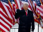 El Hundimiento de Trump: la caída a los infiernos de una presidencia surrealista