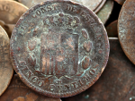 Fotografía de monedas de pesetas antiguas.
