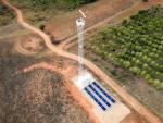 Instalación de Cellnex con placas solares para mejorar la cobertura en Matanza (Soria)