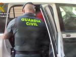 La Guardia Civil detiene a una persona en San Fernando por exhibicionismo y abusos sexuales a menores
