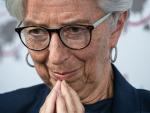 Lagarde se enfrenta al dilema de subir tipos en plena recesión.