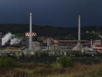 Vista de la fábrica de acero de ArcelorMittal en Gijón, Asturias (España)