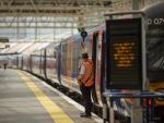 Las huelgas de trenes en el Reino Unido desembocan en el despido de trabajadores