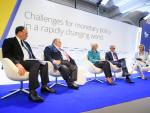Bailey (BoE), Carsten (BIS), Lagarde (BCE) y Powell (Fed), en una conferencia en 2022.
