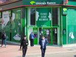 Santalucía y Unicaja Banco reorganizan sus negocios de seguros en Unicorp Vida