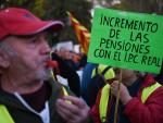 decenas_personas_concentracion_pensionistas_atocha_sol_28_octubre_2023