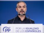 El vicesecretario de Economía del PP, Juan Bravo, durante una rueda de prensa, en la sede del Partido Popular