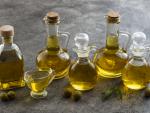 variedad-envases-llenos-aceite-oliva