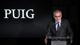 El presidente ejecutivo de Puig, Marc Puig, interviene durante la inauguración de la segunda torre de la compañía Puig