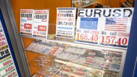 El yen alcanza la barrera de los 155 dólares y alienta los rumores de otra intervención