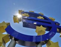 El BCE prevé que la economía de la zona del euro se contraerá un 0,4 por ciento en 2013
