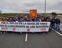 Manifestación de los trabajadores de la factoría de Delphi en Puerto Real (Cádiz).